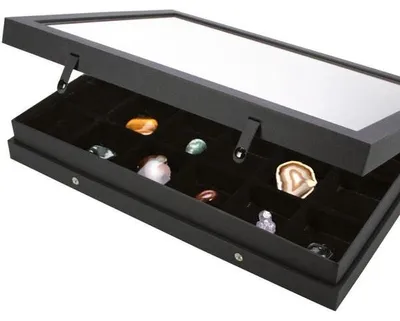 Produktbild von Modellauto-Sammelvitrine schwarz, mit 24 Fächern 65 x 58 mm