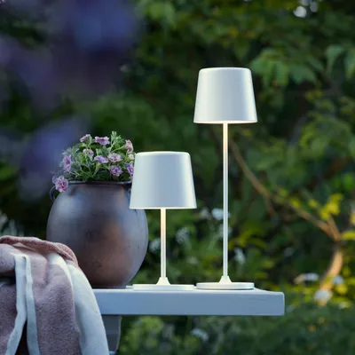 Produktbild von Portable LED Außen Tischlampe, 37 cm, 310lm, Touchdimmer, USB, weiß