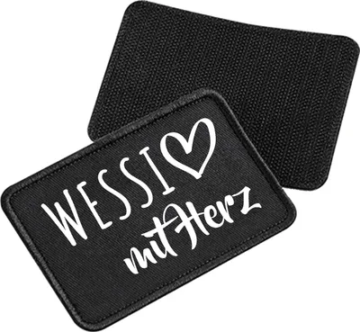 Produktbild von Huuraa Patch Wessi mit Herz Black 10 x 6,5cm Baumwolle Klettpatch für Mütze Geschenkidee
