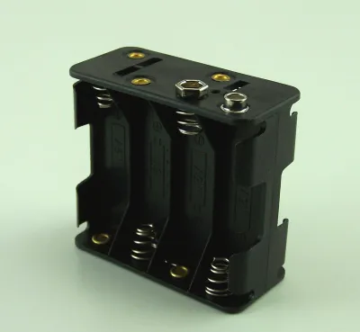 Produktbild von Batteriebox leer aus schwarzem Kunstoff für 8 AA Batterien,Puppenhausbeleuchtung