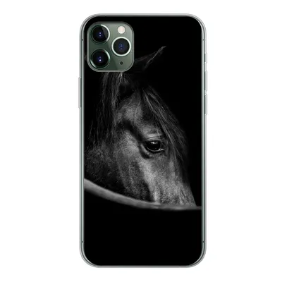 Produktbild von MuchoWow® Handyhülle Schutzhülle Hülle für iPhone 11 Pro Max Pferde - Porträt - Schwarz - Tiere Silikon Softcase Handy Hülle - Schutz