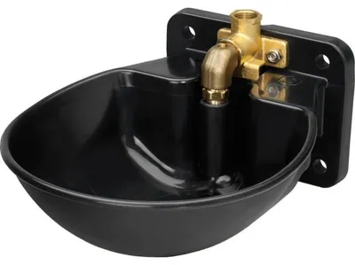 Produktbild von LISTER Pferdetränke Kunststoff Grün-Schwarz