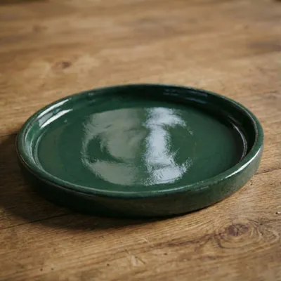 Produktbild von Provencelia Keramik Untersetzer Base r Grün, Ø40 x H5 cm, frostbeständig, handgefertigt, glasiert, Outdoor, Garten, Terrasse, winterfest