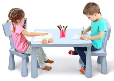 Produktbild von 3-teiliges Kinder-Möbelset mit Tisch und 2 Stühlen