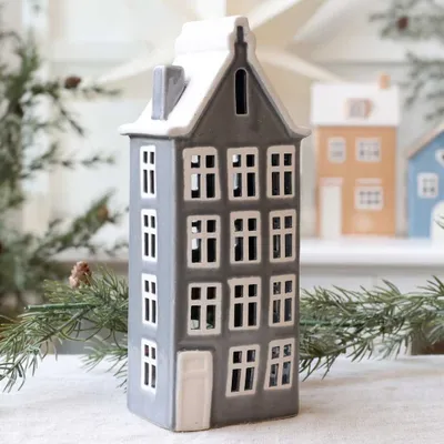 Produktbild von Chic Antique Lichthaus FRENCH GREY Grau CHAMONIX Haus für Teelicht 25 cm