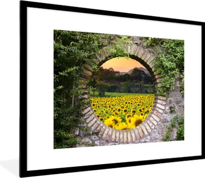 Produktbild von MuchoWow® Gerahmtes Poster Durchschauen - Blumen - Sonnenblume 80x60 cm - Poster mit Schwarzem Bilderrahmen Wandposter Rahmen Foto Bilder - Schlafzimmer-Dekorationen - Fotoposter