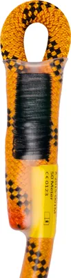Powerstatic II 11.0 mm einseitig endverarbeitetes Statikseil von Edelrid; orange-schwarz gemustert; mit Kennzeichnung.