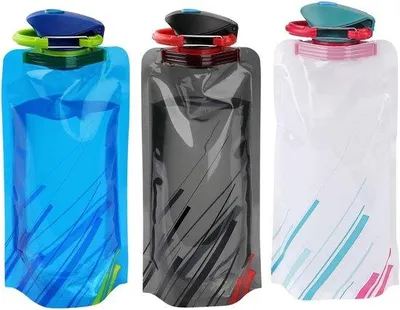 Image de Lot de 3 gourdes pliables, réutilisables et sans BPA, bleu, blanc, noir