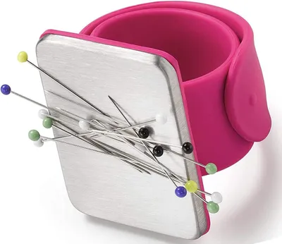Productafbeelding van Magnetisch Naaldkussen - Armband Kussen - Handwerken en Naaien - Met Armband - 1 Stuks - N.v.t.