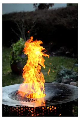 Produktbild von Feuerplatte 80 cm - 5 mm dick - Grillring & BBQ-Platte mit 4 Handgriffen - Grilldisk für Feuertonnen & Feuerring