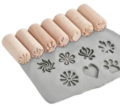 Tonstempel-Set, 7 Stück, Holz, 5 x 2 cm, verschiedene Motive