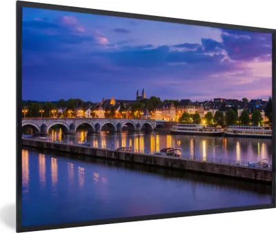 Produktbild von MuchoWow® MuchoWow® Gerahmtes Poster Lila - Luft - Maastricht 60x40 cm - Poster mit zchwarzem Bilderrahmen - Printing - Wanddeko Schlafzimmer