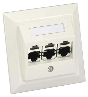 Produktbild von Panduit Schrägzentralplatte, 3-Port inkl. 3x CJS688TG CS3P6TGAWY