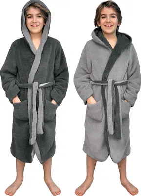 Produktbild von HOMELEVEL Kuschelfleece Bademantel für Kinder - Sherpa Morgenmantel mit Taschen Schalkragen Gürtel - Wende-Kinderbademantel für Jungen und Mädchen