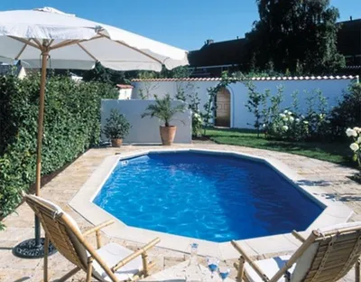 Produktbild von Interline Century Oval 9,75 x 4,90 m inkl. Zubehör, Gerahmter Pool, Erwachsener & Kind, Leiter, Beige, 570 kg
