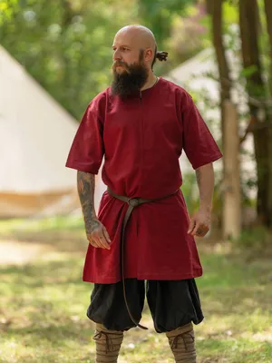 Produktbild von Schlichte Mittelalter Tunika kurzarm Rot "Njord" XL