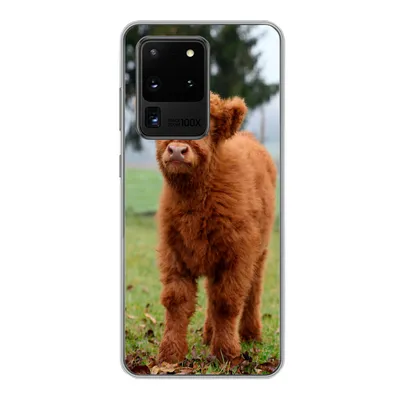 Produktbild von MuchoWow® Handyhülle Schutzhülle Hülle für Samsung Galaxy S20 Ultra Scottish Highlander - Kalb - Gras Silikon Softcase Handy Hülle - Karteninhaber