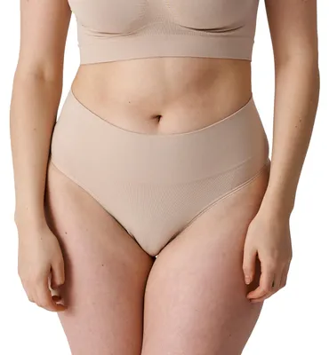 Produktbild von Snocks Shaping Tanga - Shapewear Damen mit mittlerer Kompression, atmungsaktiv, elastisch - Gr. L - Bauchweg Unterhose, Miederhose - Beige