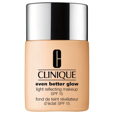 Obrázok produktu pre Clinique Even Better Glow Light SPF15 Tekutý Make-Up WN 04 Bone, 30ml