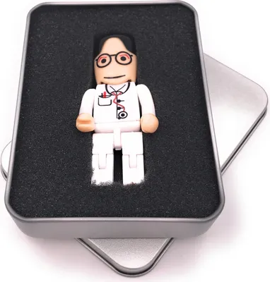 Produktbild von Onwomania Krankenpfleger Arzt USB Stick in Alu Geschenkbox 64 GB USB 3.0