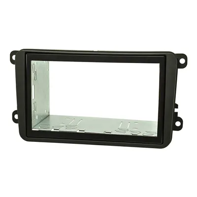 Zdjęcie produktu dla Zestaw ramek podwójnych (Double DIN) kompatybilny z samochodami VW Golf 5, V, VI, Touran, Passat 3C, Caddy, EOS oraz Skoda Octavia, wraz z zestawem montażowym