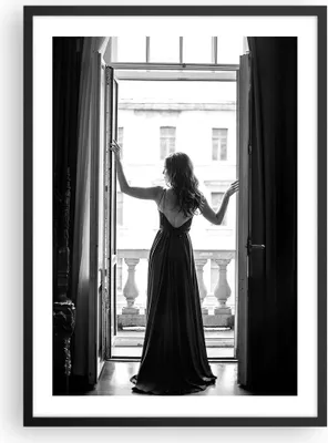 Produktbild von Gerahmtes Poster - Schwarzer Rahmen - Frau Fenster Balkon - 50x70 cm - Wand Bild - Wanddeko - Wandbilder - Kunstposter - Wandposter - Bilderrahmen - Bilder - Kunstdruck - P2BPA50x70-5162