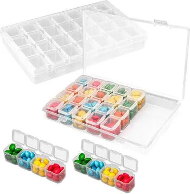 Productafbeelding van Unyqoos® Transparante opbergboxen, set van 2 – elk met 28 vakken, 128 labels, 17,5 x 10,7 x 2,5 cm; vakken van 2,5 x 2,3 x 2,3 cm, ideaal voor kralen en knutselmaterialen