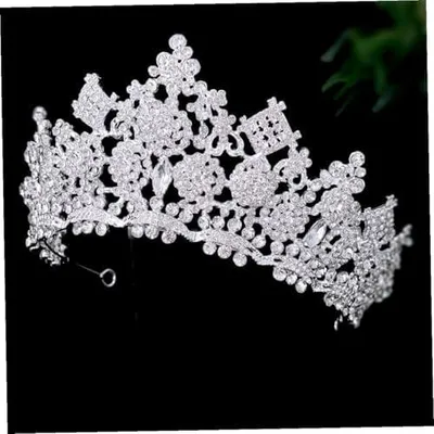 Produktbild von Silberne Strasskrone für Damen mit funkelnden Strasssteinen, Tiara und Haarreif für Hochzeit, Geburtstag und festliche Anlässe