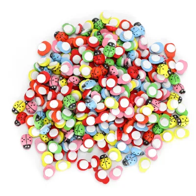 Zdjęcie produktu dla Zestaw 300 drewnianych biedronek, miniaturowa dekoracja krajobrazowa, akcesoria do scrapbookingu DIY