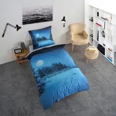 Ambiente Aufnahme vom Bettwäsche Set mit Schneelandschaft 135x200 cm + 80x80 cm Baumwolle in einem Bett