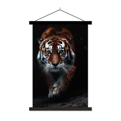 Produktbild von MuchoWow® Textilposter Tiere - Tiger - Schwarz - Wild - Porträt 60x90 cm mit schwarzem Rahmen - Poster Wohnzimmer