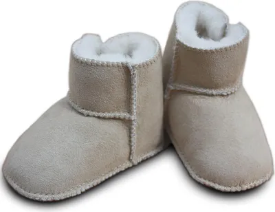 Produktbild von Heitmann Felle Paar Baby-Lammfellschuhe, Farbe Sand mit Klettverschluss, Größe 16/17 929SD16