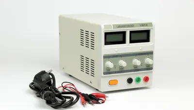 Produktbild von DC Labornetzgeräte EDI Serie Variante - Spannung + Strom: 0-30V DC + 0-5A DC - Modell: EDI3005C