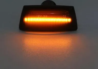 Image de Clignotants latéraux à LED noirs adaptés aux modèles OPEL Adam, Astra H, J, GTC, Cascada, Corsa D et E