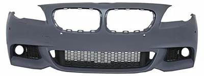 Imagen del producto de Paragolpes delantero para BMW Serie 5 F10 F11, modelo 11-14, diseño M-Technik, con rejilla delantera (riñones) en color .