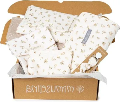 Produktbild von Famanu Babyset Komplettset - Geburt Geschenkset für Mädchen und Jungen