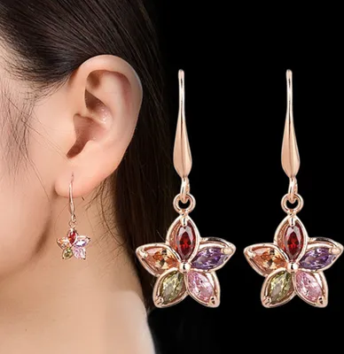 Produktbild von Damen-Ohrringe mit Zirkonia-Blume, vergoldet, Haken-Ohrringe, Hochzeitsschmuck