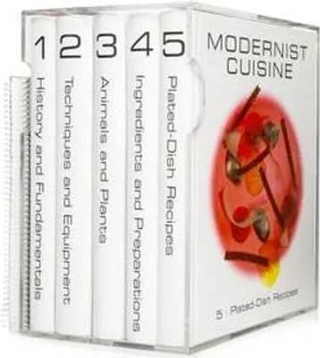 Produktbild von Modernist Cuisine, 5 Bände + spiralgebundenes wasserfestes "kitchen manual"