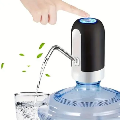 Obrázek produktu pro Ruční automatické USB vodní čerpadlo pro kempování a domácnost, kompatibilní s 11,36–18,93l láhvemi na vodu, nabíjení přes USB.