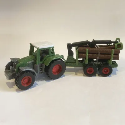 Zdjęcie produktu dla FENDT 926 Vario z przyczepą leśną i 6 kłodami, SIK1645, waga, SIKU
