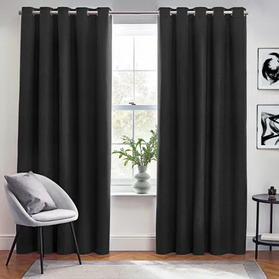 Thermovorhang mit Ösen, 100% verdunkelnd, 117x183 cm, Schwarz