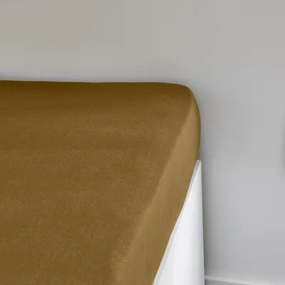 Produktbild von Spannbettlaken ESSENTIAL Jersey für Matratzen 160 cm, Steghöhe 25 cm