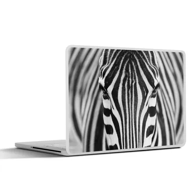 Produktbild von MuchoWow® Laptop Aufkleber Sticker Cover Zebra - Tiere - Schwarz und weiß - Porträt 25x18 cm - Laptop-Deko