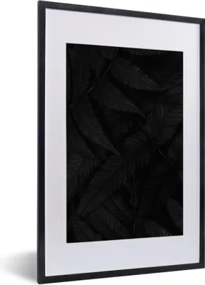 Produktbild von MuchoWow® Gerahmtes Poster Blätter - Schwarz - Weiß - Pflanzen - Botanisch 40x60 cm - Poster mit Schwarzem Bilderrahmen Wandposter Rahmen Foto Bilder - Poster in Rahmen