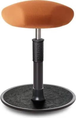 Produktbild von Sitz- Stehhocker Free Regular Triangel Gestrick Orange schwarz /schwarz.