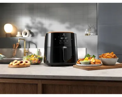 Immagine prodotto di Electrolux EAF7B Friggitrice ad aria calda singola 6,8 L Stand-alone 1800 W Nero