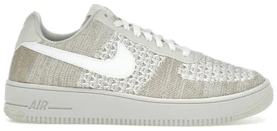 Produktbild von Nike Air Force 1 Flyknit 2.0 Light Bone - EU 44.5