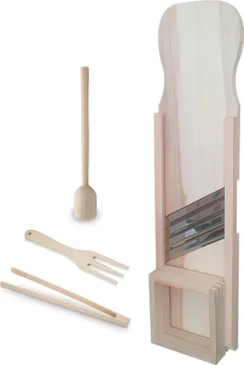Produktbild von KERAZO Holz Set 4-teilig Gemüsehobel Krauthobel 90 cm, Stampfer, Zange, Gabel, Buche