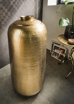 Produktbild von Bodenvase 40 x 87 x 40 cm aus Aluminium