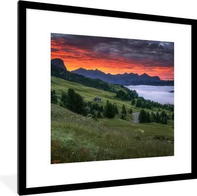 Produktbild von MuchoWow® Gerahmtes Poster Gras - Berge - Abend 40x40 cm - Poster mit Schwarzem Bilderrahmen Wandposter Rahmen Foto Bilder - Poster - Plakat im Rahmen